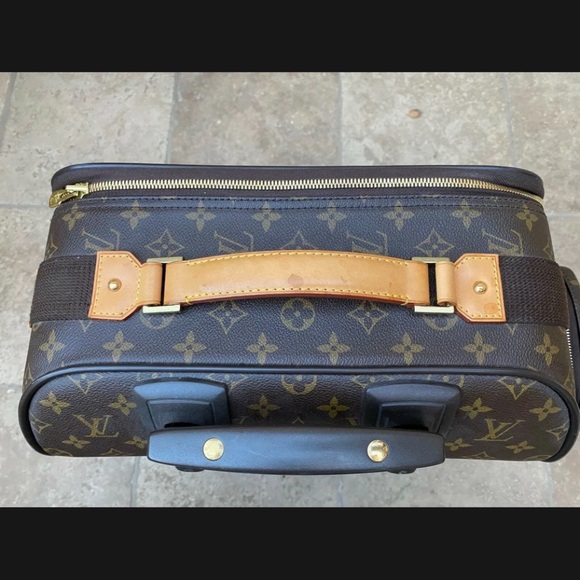 A82 - 💯% authentic Louis Vuitton travel bag - Picture 7 of 13